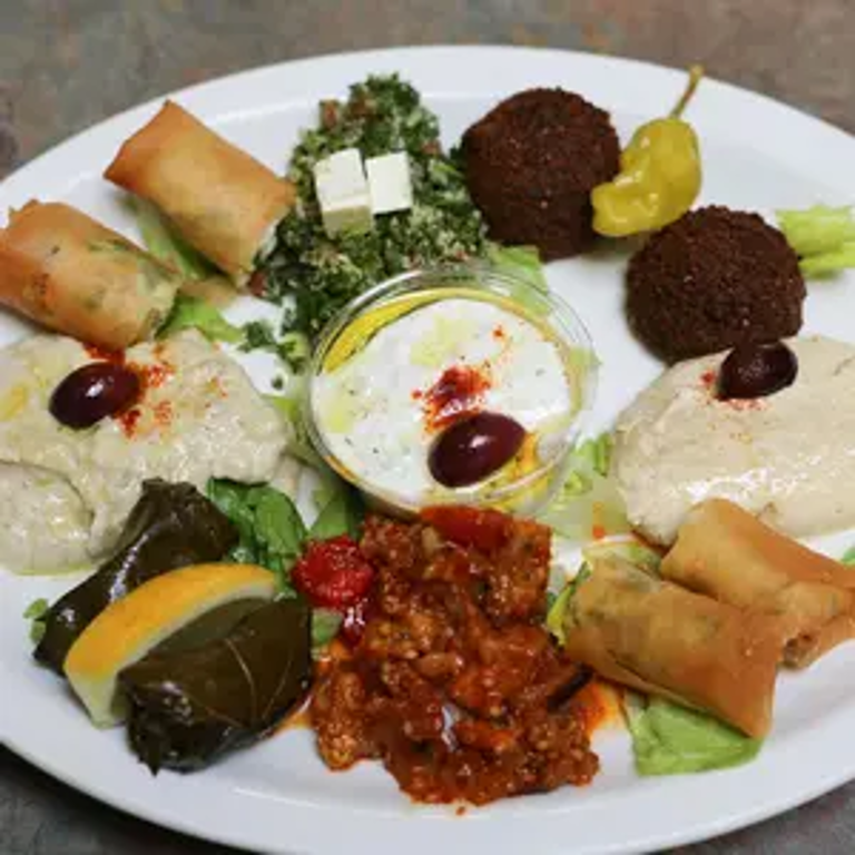 Savor Our Lunch Offerings